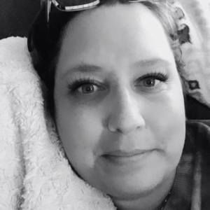 Meet your Posher, Anissa